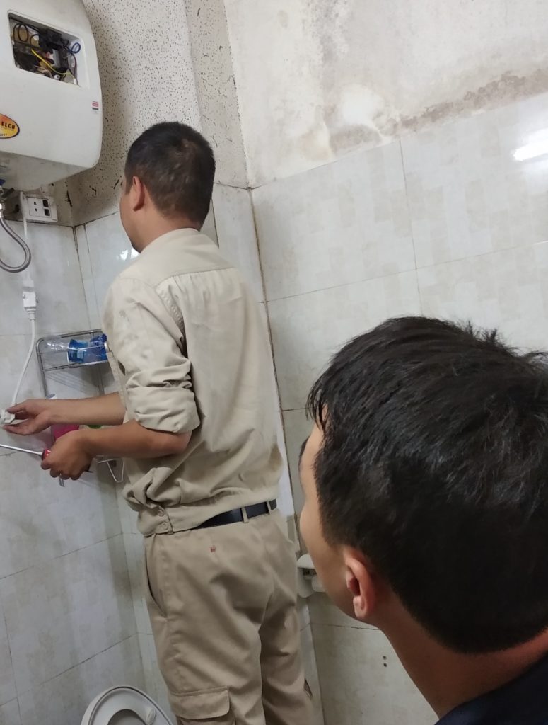 sửa chữa bình nóng lạnh tại Triều khúc
